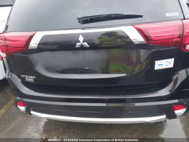 JA4J24A59JZ621311 Mitsubishi Outlander Se/gt