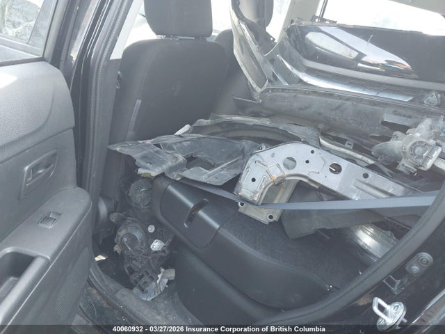 JA4AH3AU0JU601025 Mitsubishi RVR