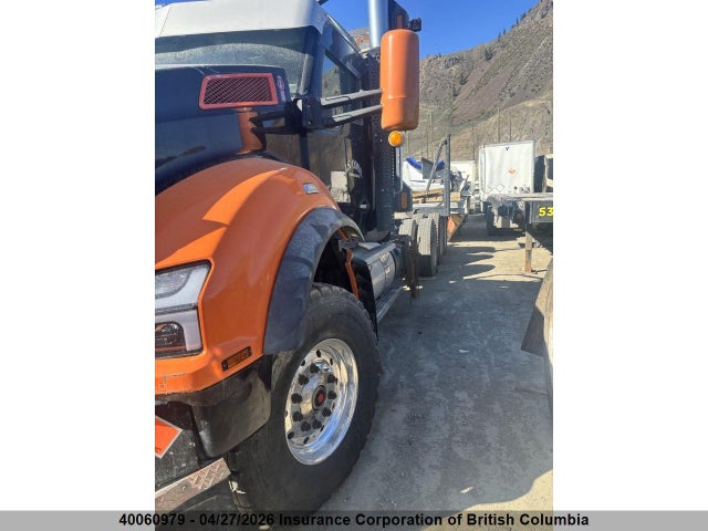 1NKZX4TX2MJ975052 Kenworth Construction T880