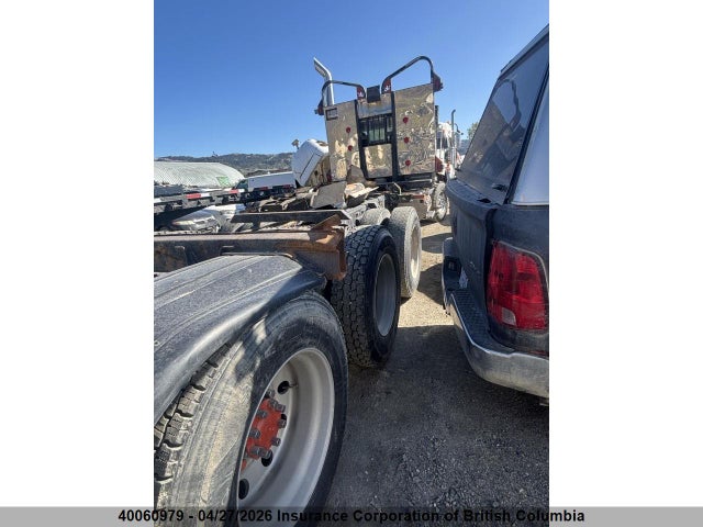 1NKZX4TX2MJ975052 Kenworth Construction T880