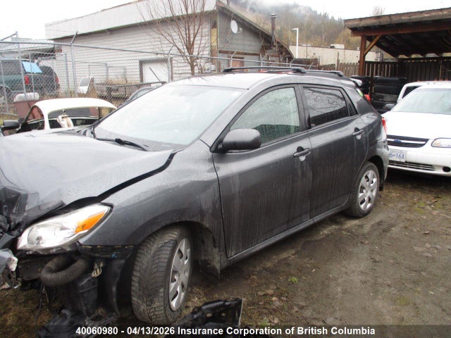 40060980 :رقم المزاد ، 2T1KE4EE4AC040689 vin ، 2010 Toyota Matrix Xr مزاد بيع