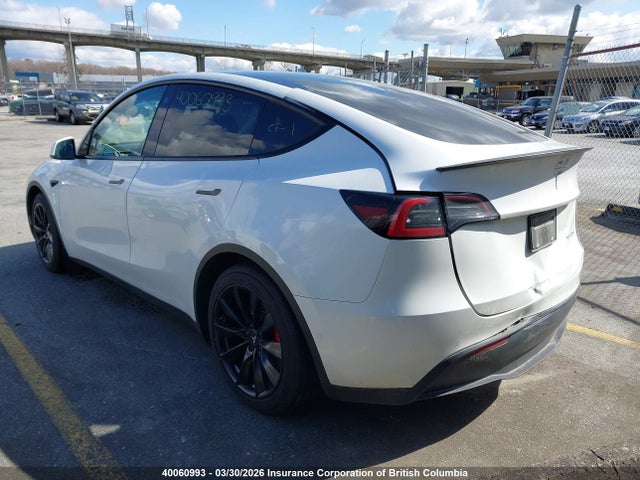 7SAYGDEF5NF512528 Tesla Model Y Performance