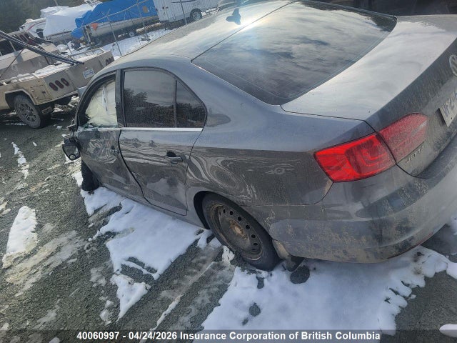 40060997 :رقم المزاد ، 3VW3L7AJ8EM397639 vin ، 2014 Volkswagen Jetta مزاد بيع