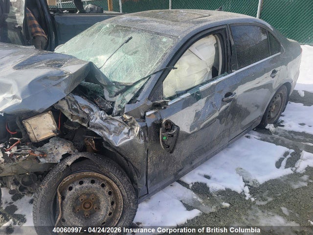 40060997 :رقم المزاد ، 3VW3L7AJ8EM397639 vin ، 2014 Volkswagen Jetta مزاد بيع