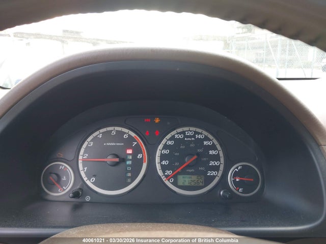 40061021 :رقم المزاد ، JHLRD78902C815374 vin ، 2002 Honda Cr-v مزاد بيع