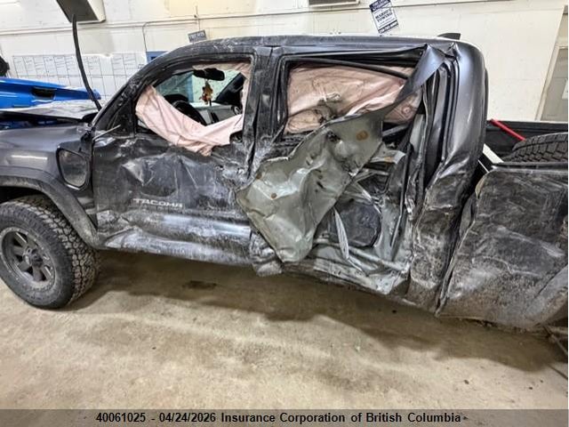 3TYDZ5BN6NT012563 Toyota Tacoma Double Cab/sr5/trd Sport/trd Off Road