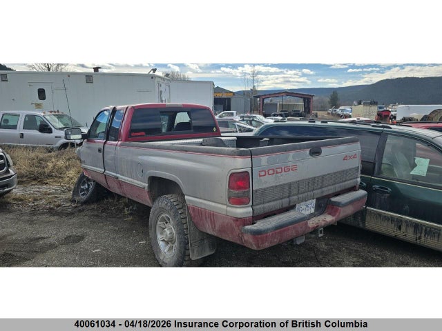 40061034 :رقم المزاد ، 1B7KF2367WJ200993 vin ، 1998 Dodge Ram 2500 مزاد بيع