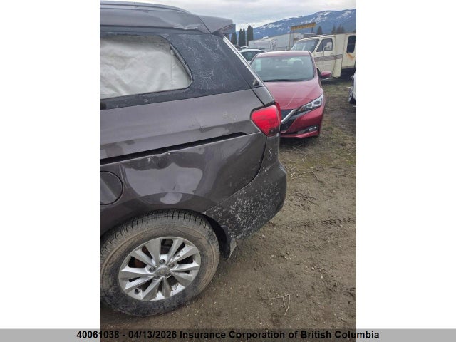KNDMB5C14G6123191 KIA SEDONA LX