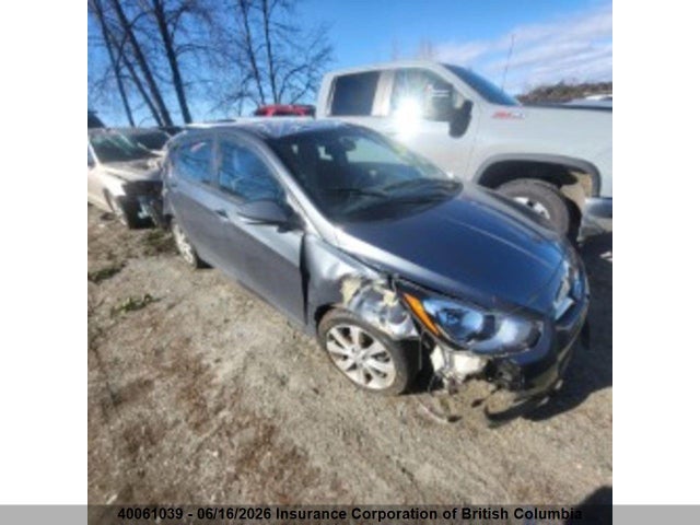 2012 Hyundai Accent Gls/gs/se მანქანა იყიდება აუქციონზე, vin: KMHCU5AE6CU057739, აუქციონის ნომერი: 40061039