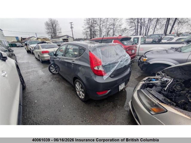 2012 Hyundai Accent Gls/gs/se მანქანა იყიდება აუქციონზე, vin: KMHCU5AE6CU057739, აუქციონის ნომერი: 40061039