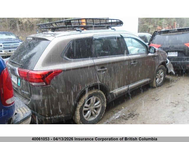 JA4JZ3AX5HZ602255 Mitsubishi Outlander Se/sel
