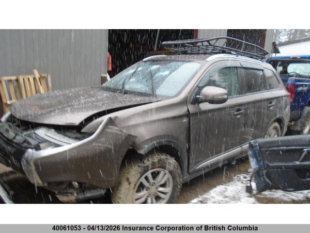 JA4JZ3AX5HZ602255 Mitsubishi Outlander Se/sel