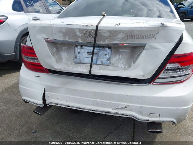 40059296 :رقم المزاد ، WDDGF8AB7DG108260 vin ، 2013 Mercedes-benz C 300 4matic مزاد بيع