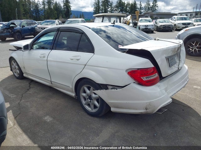 40059296 :رقم المزاد ، WDDGF8AB7DG108260 vin ، 2013 Mercedes-benz C 300 4matic مزاد بيع