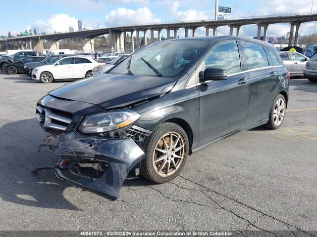 40061073 :رقم المزاد ، WDDMH4EBXFJ326425 vin ، 2015 Mercedes-benz B 250 Sports Tourer مزاد بيع