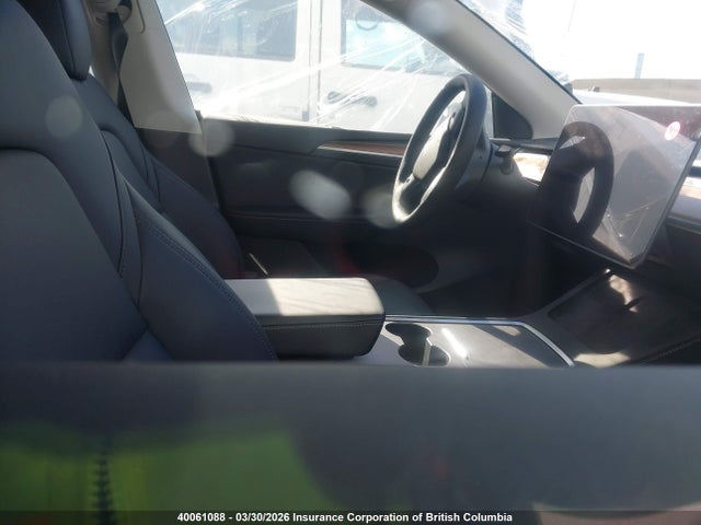 7SAYGDED0RF078006 Tesla Model Y