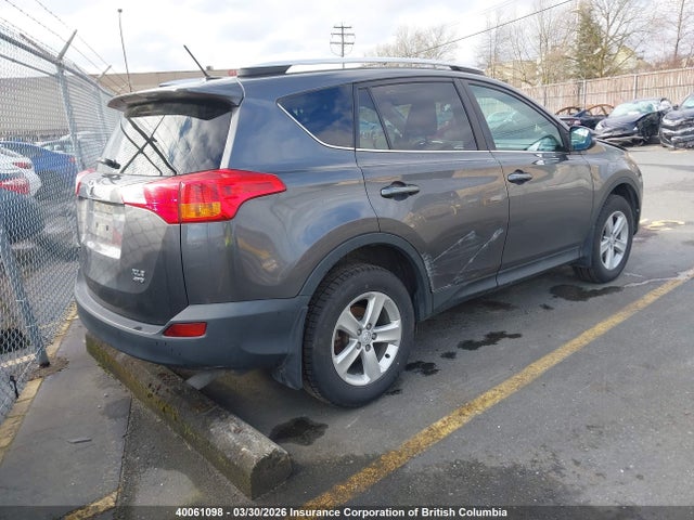 40061098 :رقم المزاد ، 2T3RFREV1DW015848 vin ، 2013 Toyota Rav4 مزاد بيع