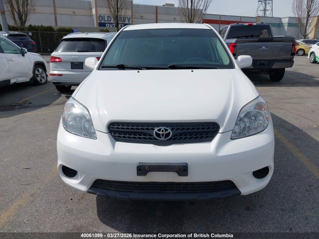 40061099 :رقم المزاد ، 2T1KR32E67C673805 vin ، 2007 Toyota Corolla Matrix Xr مزاد بيع