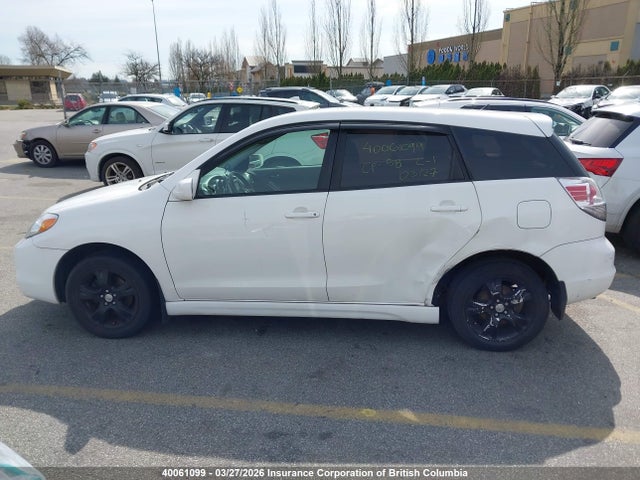 40061099 :رقم المزاد ، 2T1KR32E67C673805 vin ، 2007 Toyota Corolla Matrix Xr مزاد بيع