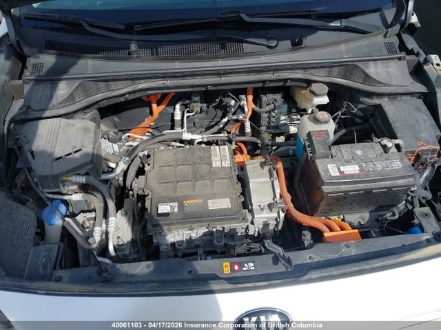 KNDCE3LGXM5104805 KIA Niro