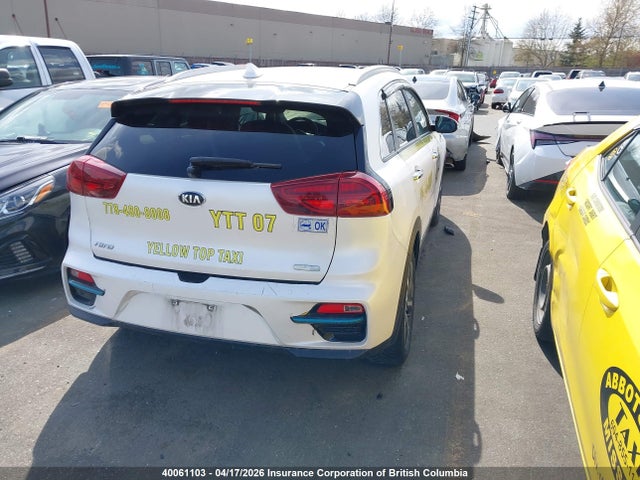 KNDCE3LGXM5104805 KIA Niro