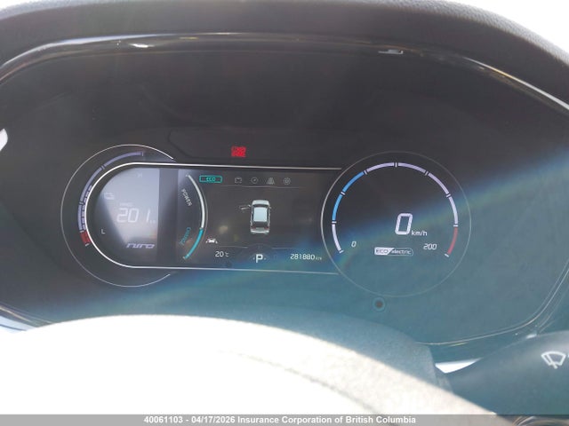 KNDCE3LGXM5104805 KIA Niro