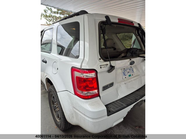 2008 Ford Escape Xlt მანქანა იყიდება აუქციონზე, vin: 1FMCU93138KA61381, აუქციონის ნომერი: 40061114