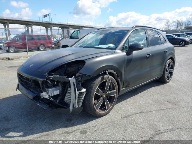 Porsche CAYENNE S 2019 WP1AB2AY1KDA64170 Image 2