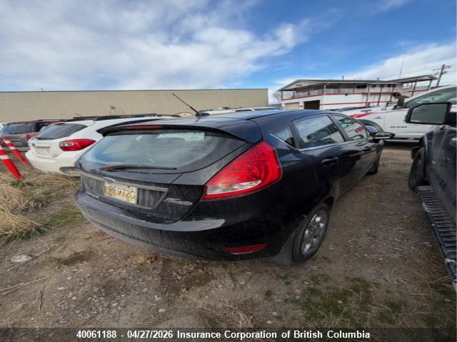 40061188 :رقم المزاد ، 3FADP4FJ4DM211196 vin ، 2013 Ford Fiesta Titanium مزاد بيع