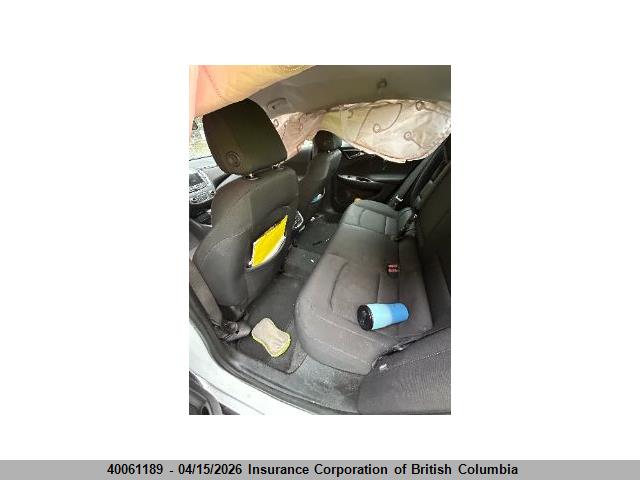 1G1ZD5STXNF152672 Chevrolet MALIBU LT