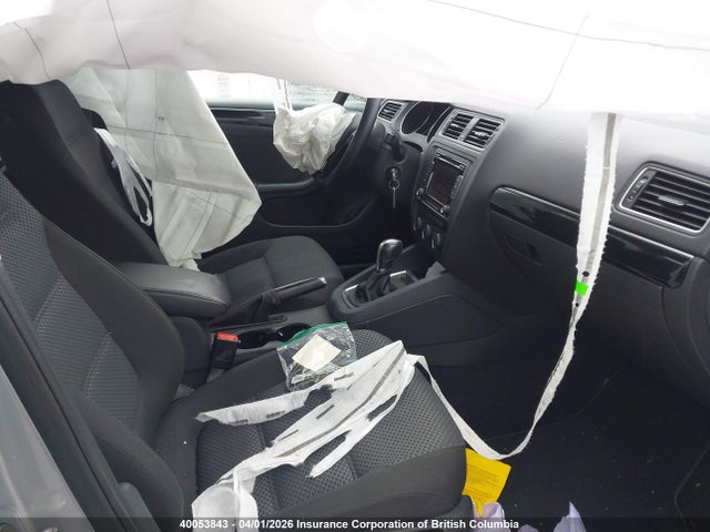 3VWD07AJ0FM412620 Volkswagen JETTA SE