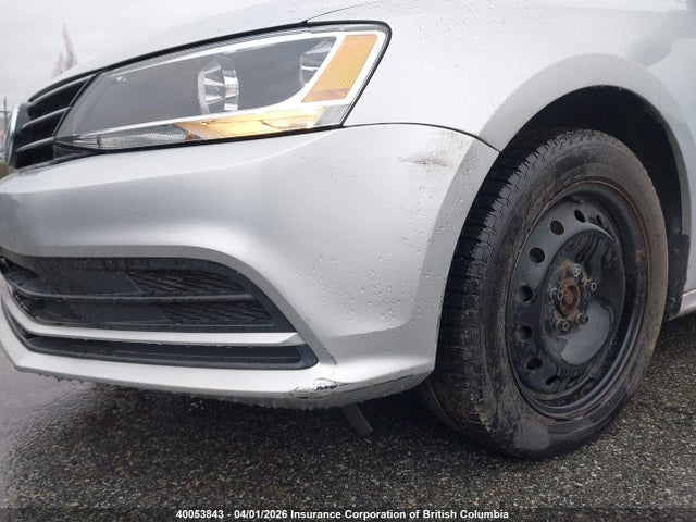 3VWD07AJ0FM412620 Volkswagen JETTA SE