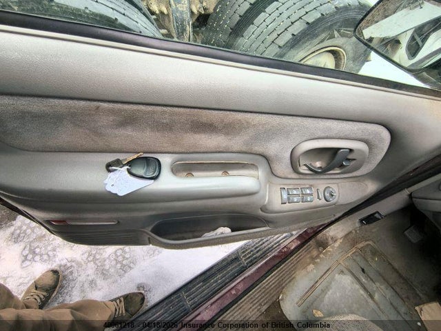 Aukcja sprzedaży 1999 Gmc Yukon, vin: 1GKEK13R5XJ747859, numer aukcji: 40061218