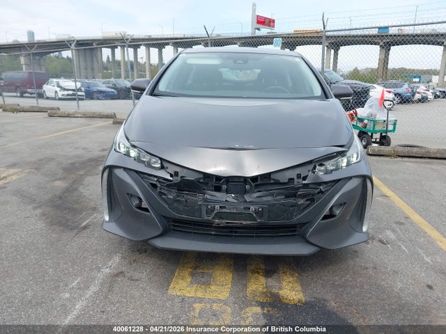 JTDKARFP2L3130931 Toyota Prius