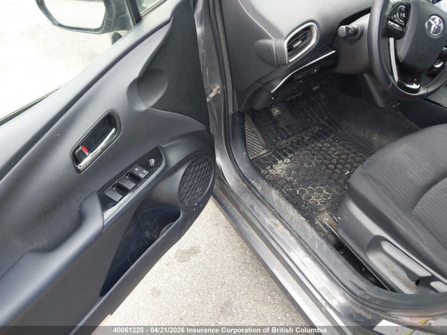 JTDKARFP2L3130931 Toyota Prius