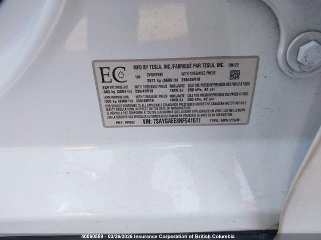 7SAYGAEE8NF541611 Tesla Model Y