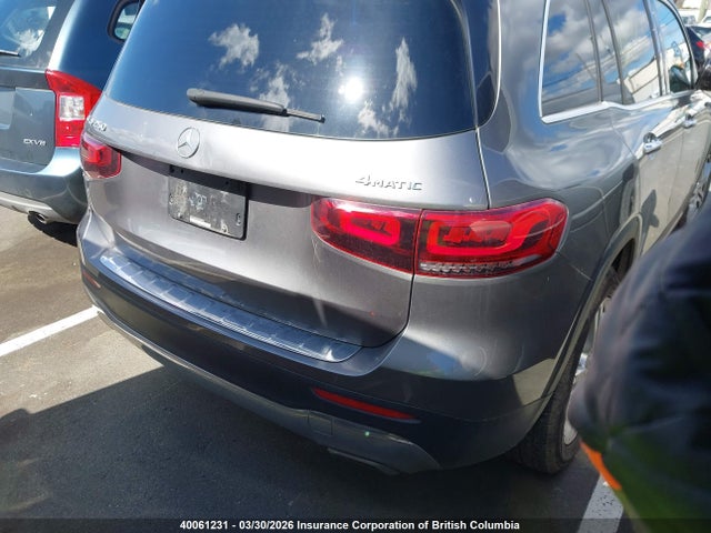 WDC4M4HBXLW000991 Mercedes-Benz Glb 250 4matic