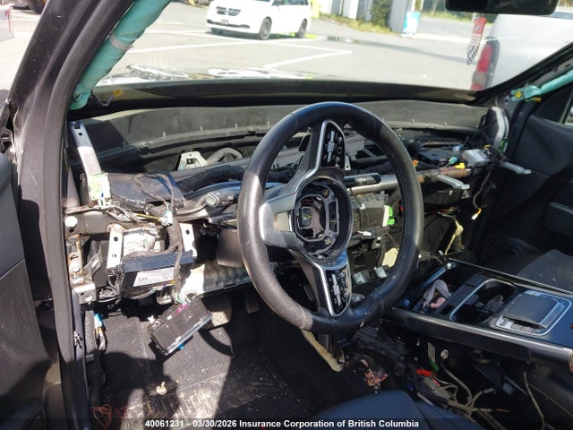 WDC4M4HBXLW000991 Mercedes-Benz Glb 250 4matic
