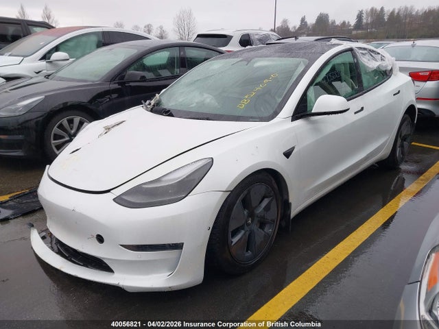 2022 Tesla Model 3 მანქანა იყიდება აუქციონზე, vin: 5YJ3E1EA1NF333581, აუქციონის ნომერი: 40056821