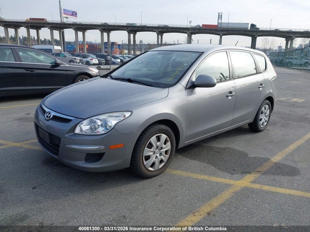 40061300 :رقم المزاد ، KMHDB8AE2BU111709 vin ، 2011 Hyundai Elantra Touring Gls مزاد بيع