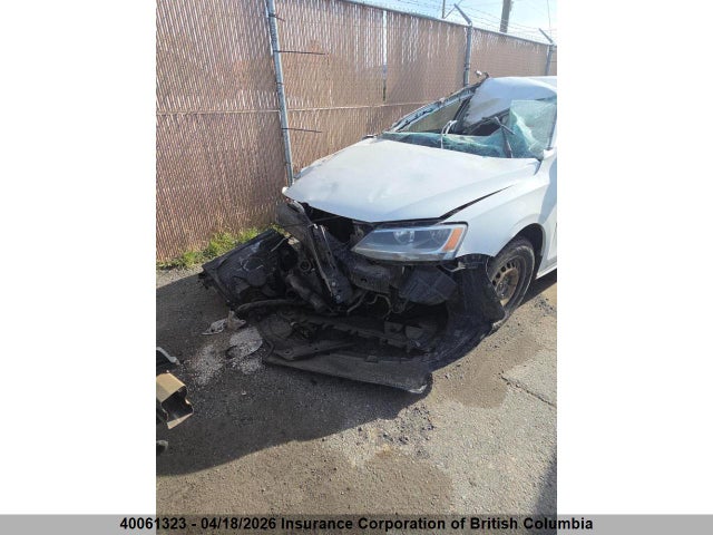 40061323 :رقم المزاد ، 3VWBK7AJ8CM355564 vin ، 2012 Volkswagen Jetta مزاد بيع