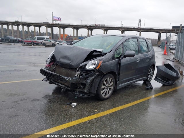 2013 Honda Fit მანქანა იყიდება აუქციონზე, vin: LUCGE8H73D3006147, აუქციონის ნომერი: 40061327