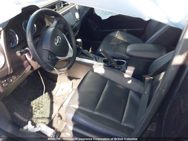 40060795 :رقم المزاد ، 2T1BURHE9JC043941 vin ، 2018 Toyota Corolla L/le/xle/se/xse مزاد بيع