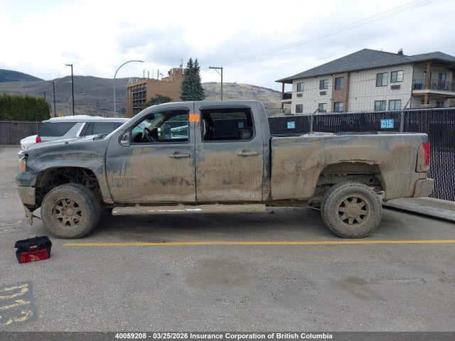 Aukcja sprzedaży 2011 Gmc Sierra K2500 Slt, vin: 1GT121C86BF105261, numer aukcji: 40059208