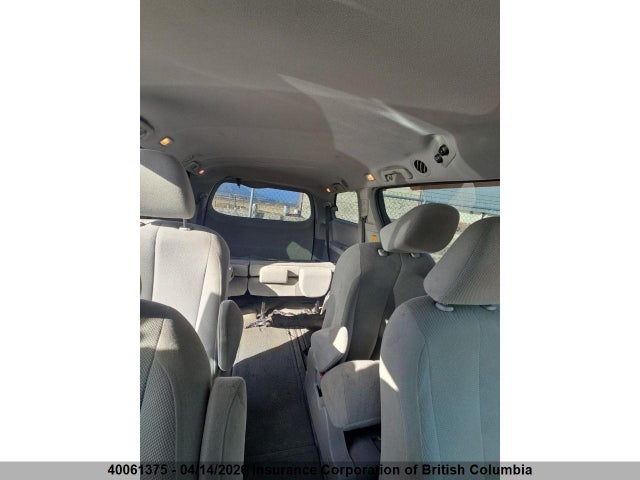 2011 Toyota Sienna მანქანა იყიდება აუქციონზე, vin: 5TDZK3DC3BS157402, აუქციონის ნომერი: 40061375