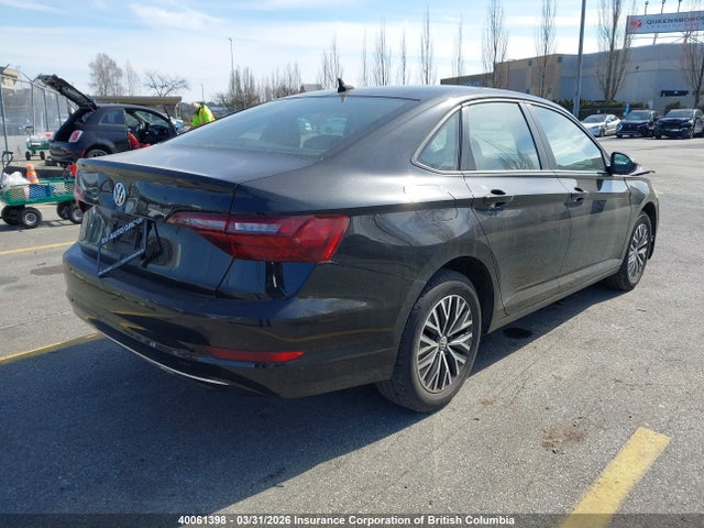 3VWE57BU1MM032617 Volkswagen Jetta