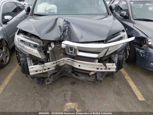 5FNYF6H67NB505040 Honda Pilot Touring