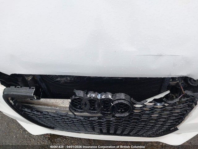 40061428 :رقم المزاد ، WAUFGCFL2BA001668 vin ، 2011 Audi S4 مزاد بيع