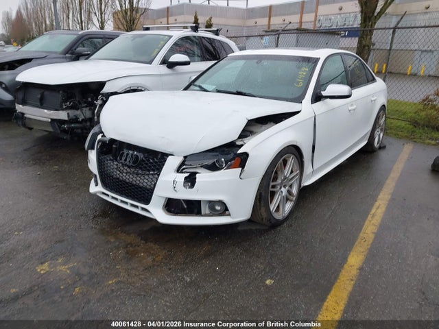 40061428 :رقم المزاد ، WAUFGCFL2BA001668 vin ، 2011 Audi S4 مزاد بيع
