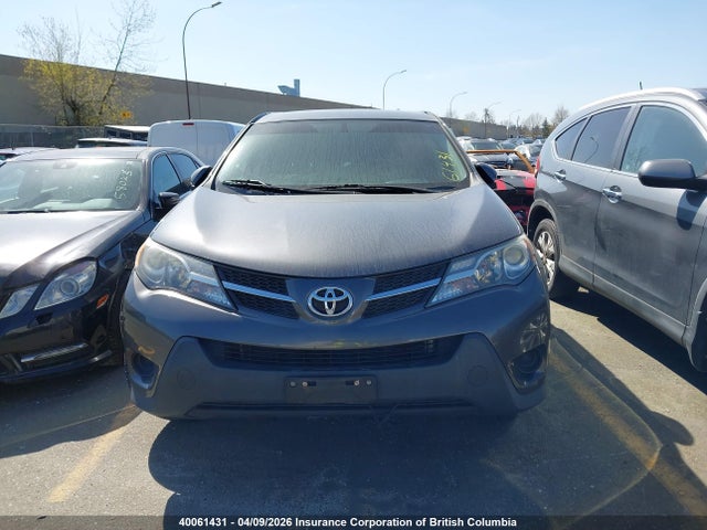 2015 Toyota Rav4 მანქანა იყიდება აუქციონზე, vin: 2T3BFREV3FW260235, აუქციონის ნომერი: 40061431